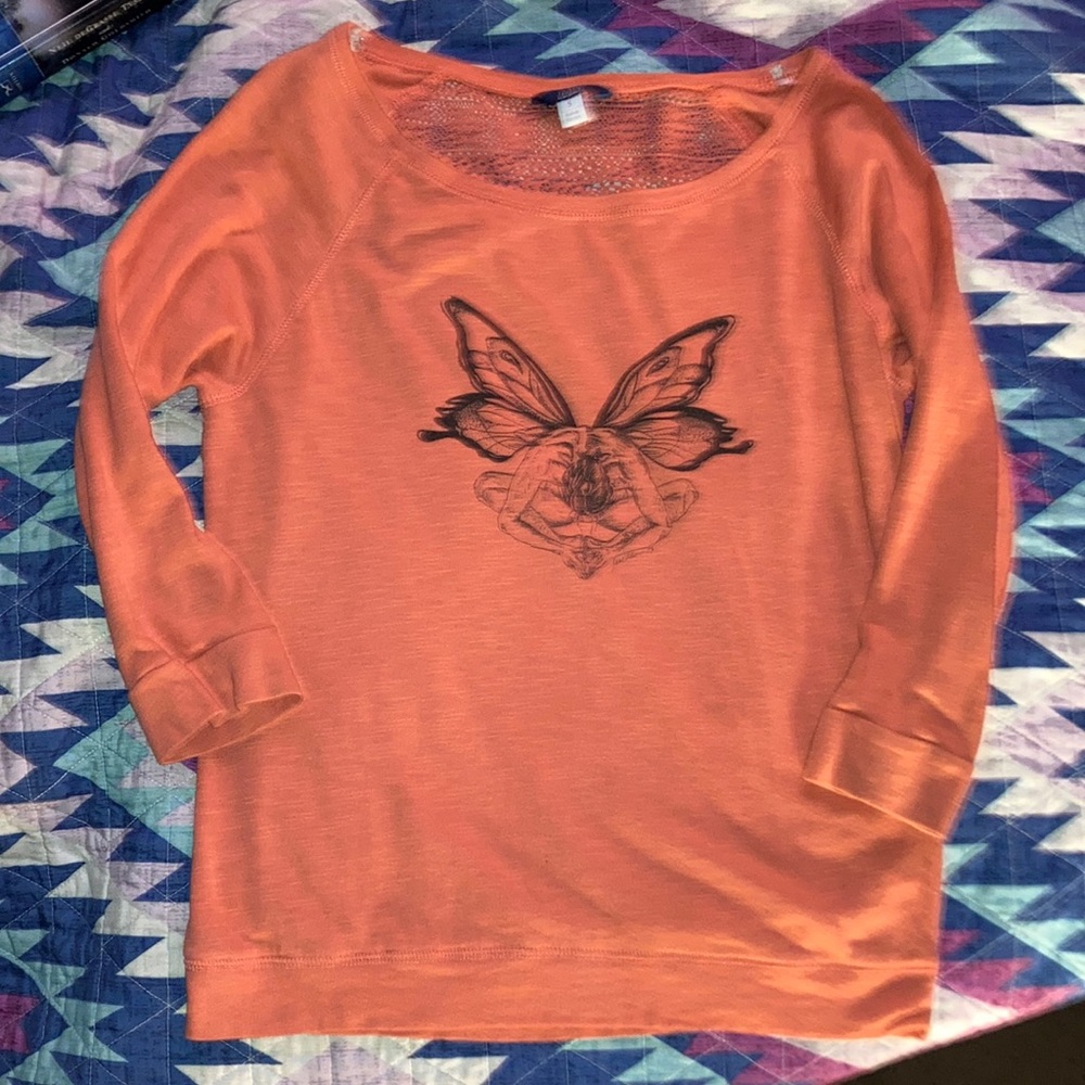 Boutique Blouse with art and Lacey back